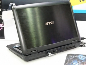 【Computex 2011】鍵盤超繽紛！MSI GT780 遊戲旗艦