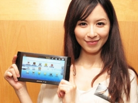法系 Android 平板雙機　Arnova 7 G2、10 G2 便宜賣！