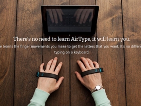 AirType 空氣鍵盤！ 盲打高手的專屬配件