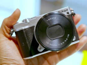 Nikon 1 J5 在台發表，單鏡組賣 16,900 元 