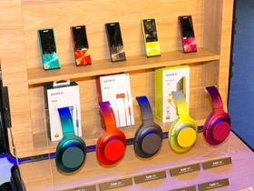 多彩亮眼　Sony h.ear 耳機、Walkman 隨身聽新款發表