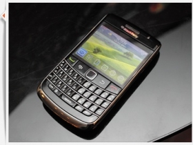 小改升級　BlackBerry Bold 9700 售 16,990