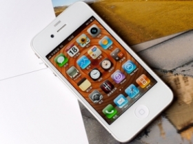 【改機】iPhone 4 換白色殼，迷人指數爆燈啦