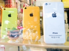 iPhone 5s / 5c 台灣 11 月上市，開放攜碼登記