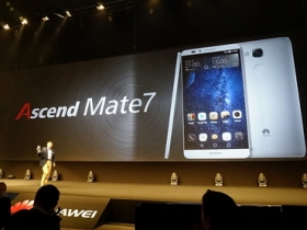 指紋辨識、巨屏大電池 Mate7 登場