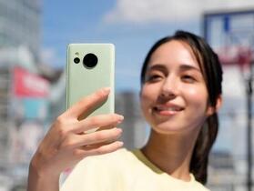 夏普於日本發表中階手機 AQUOS Sense8  推出第三方配件認證計畫
