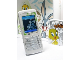 金絲雀、兔寶寶代言　卡通明星手機超 Cute！