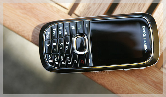 BenQ 3G 手機衝鋒　9 月銷量再創新高