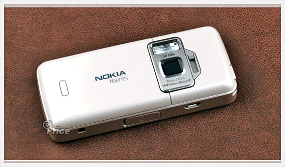 沉默的王者！　Nokia N82 開箱評測 + 功能導覽