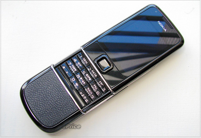 NT$ 56,800 不簡單！　Nokia 8800 SA 黑武士
