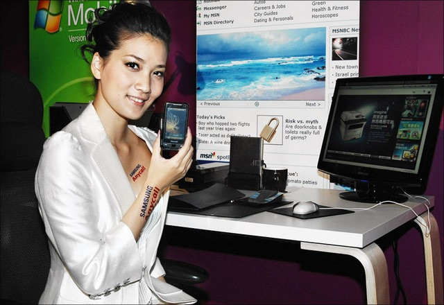 Omnia 9/27 台北首購會　50 台液晶螢幕豪華送
