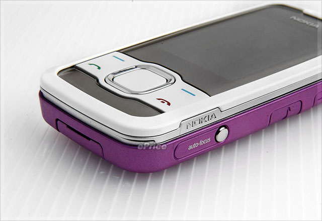 Nokia 7610SN 閃亮超靚面　主題彩殼隨心變