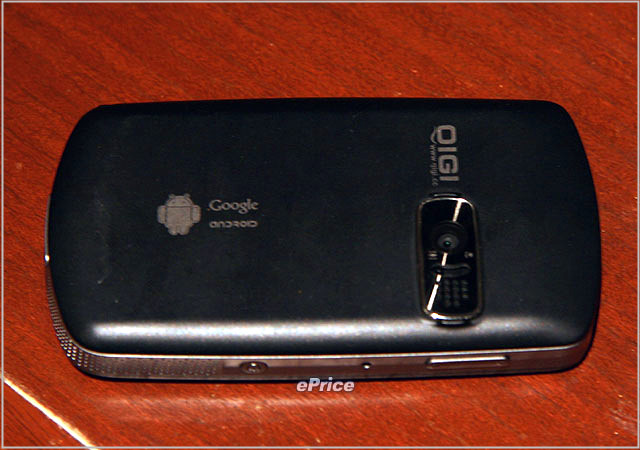 中文 Google 手機首發　QiGi i6 一機雙系統