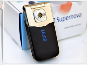 [速寫] 超值美型款 Nokia 7510 Supernova
