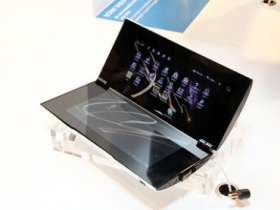 雙螢幕設計很特別　SONY Tablet P 德國實機體驗