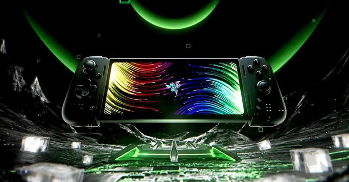 Razer Edge 5G 掌機本體仍是一款 Android 平板，主打可遊玩眾多雲端串流遊戲