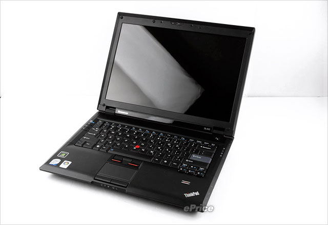 ThinkPad 也搞時尚　Lenovo SL400 鏡面小黑實測