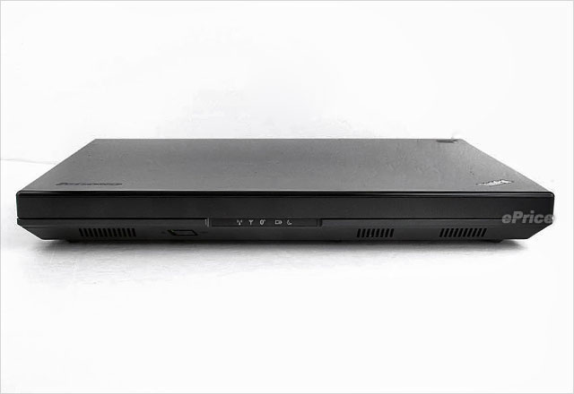 ThinkPad 也搞時尚　Lenovo SL400 鏡面小黑實測