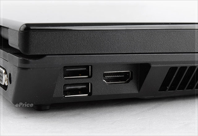 ThinkPad 也搞時尚　Lenovo SL400 鏡面小黑實測