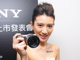 自拍新機 9 月登台，Sony A5100 賣 14,980 元