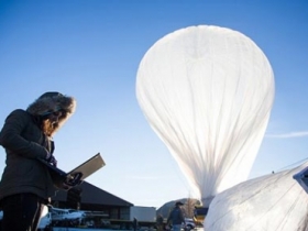 Google Loon 計畫，要透過氣球傳送無線網路