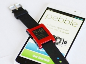 Pebble 智慧錶登陸香港，依然不支援中文顯示