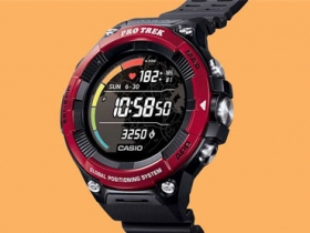 Wear OS 戶外運動錶，Casio Pro Trek WSD-F21HR 可監測心率