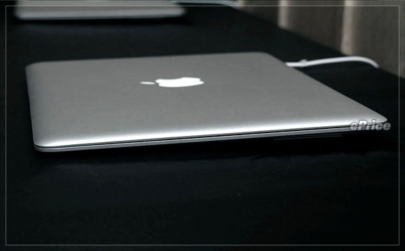 世界最薄的蘋果現身　MacBook Air 在台發表