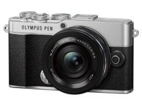 拆分獨立後推出的第一款相機產品，重量輕盈的 PEN E-P7 亮相