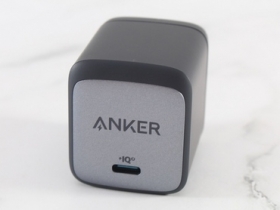 Anker NANO II 氮化鎵二代 65W USB Type-C超能充充電座-小體積攜帶超方便，筆電能源也能輕鬆快速補充 