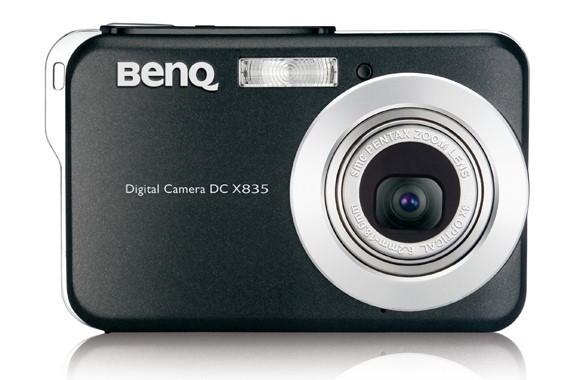 輕薄時尚　BenQ 三款 800 萬畫素數位相機登場