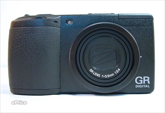 進化時代來臨　Ricoh GRD II 決戰異「視」界