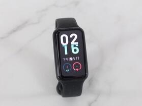 華米Amazfit Band 7健康運動智慧手環-超長28天續航力，價格親民好入手，旗艦功能輕鬆擁有