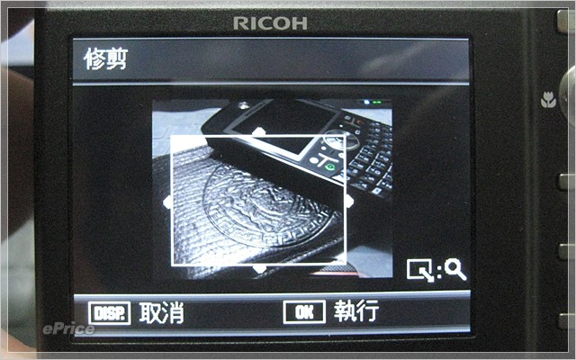 高倍變焦、復古造型　Ricoh R8 變種大躍進