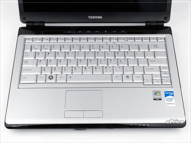 1.9 公斤的 13 吋筆電　Toshiba M600 美形又輕巧