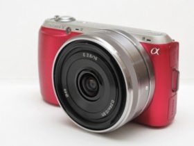 Sony NEX-C3 試玩：輕巧機身．全新操作