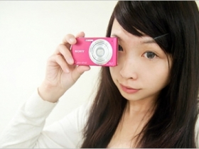 Sony Cyber-shot W610 超值隨身機，與 W700 數位相框完美懈逅～ ♥