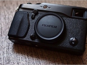 左打全幅機  右打微型單眼---富士Fujifilm X-Pro1
