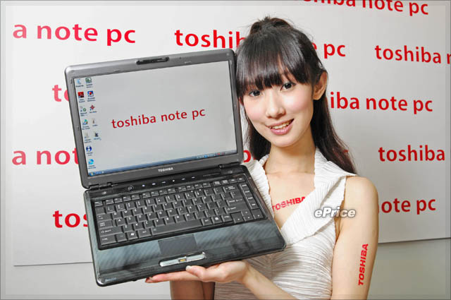 Toshiba 愛線機　13、14、15 全系列時尚亮相