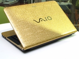 金色浮雕花紋上身！VAIO EA36 特別版超華麗