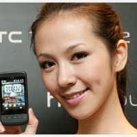 HTC Touch2 輕巧上市　新系統，更智慧
