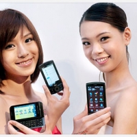 遠傳強推三機　WinPhone、Android 兩方通吃