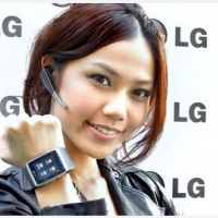 LG GD910 世界首部 3G 視訊手錶手機