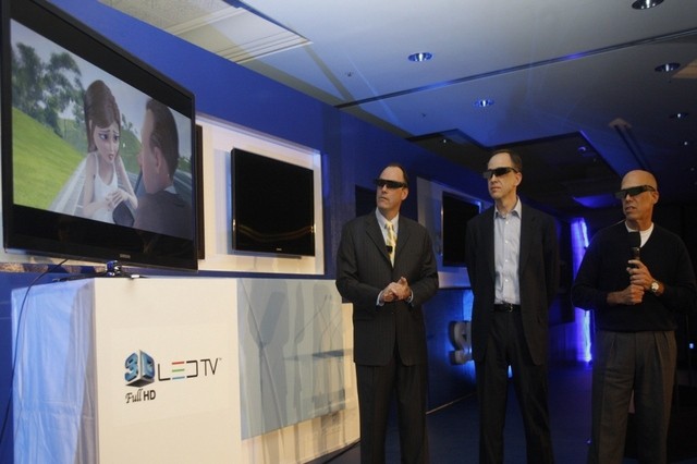 【CES 2010】三星發表 3D 電視、電子書