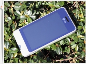 最陽光的手機　LG GD510 實機評測