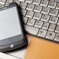 HTC Wildfire：最超值 Android 2.1 + Sense 機種