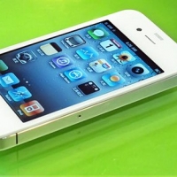 神秘 iPhone 4 白色機現身香港,還徵買主咧!