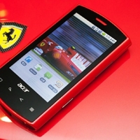 血脈賁張! Acer Liquid E 法拉利版月底上路
