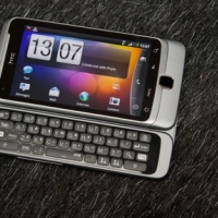 HTC Desire Z 外觀圖賞 + HTCSense.com 介紹