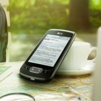 LG 發表 Android 2.2 雙新機 Optimus One / Optimus Chic